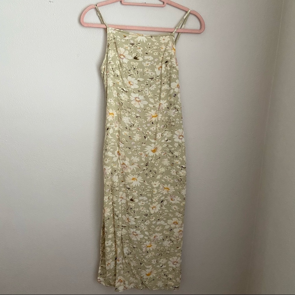 American Eagle Green Floral Midi Dress